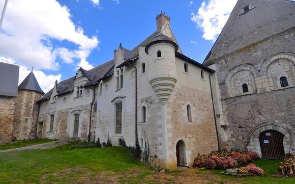 Prieuré de Saint Rémy La Varenne