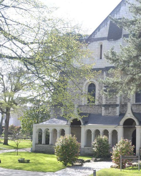 Musée Jean Lurçat et de la tapisserie contemporaine