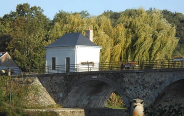 Le pont et l'octroi