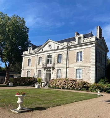 Visite guidée d'une propriété du 18ème siècle au confluent de la Loire et de la Maine