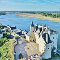 Visite guidée du château de Montsoreau, musée d'art contemporain