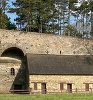Visite guidée des fours à chaux de La Veurière