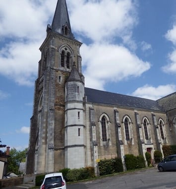 Église Saint-Pierre et Saint-Paul et sa crypte