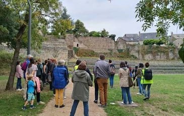 Déambulation commentée du bourg, des demeures et des jardins de Denée, petite citée de caractère