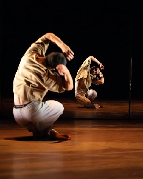 Traces par la Compagnie S'Poart