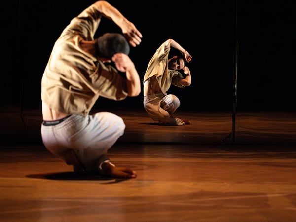 Traces par la Compagnie S'Poart