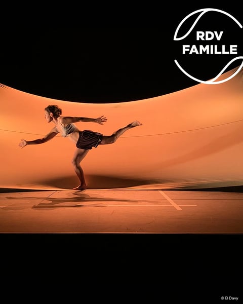 Moi Peau et Hanoumat Cie