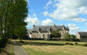 Visite guidée extérieurs et jardin
