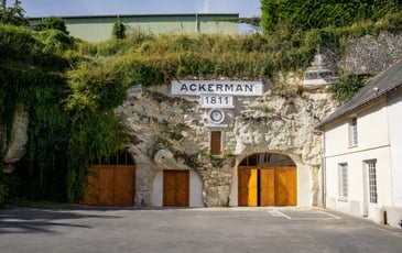 Caves Ackerman