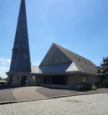 Eglise d'Ingrandes sur Loire classée "patrimoine XXe siècle"