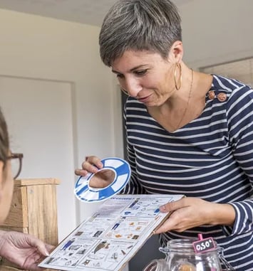« Cherche et trouve » géant – Où est Denis ?
