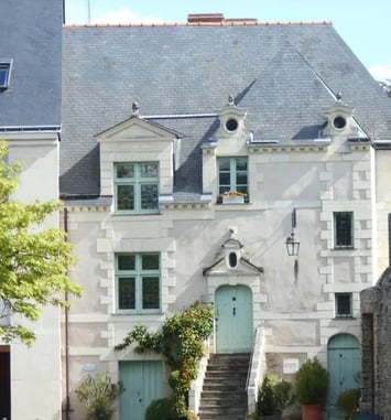 Observation de l'hôtel Drouet