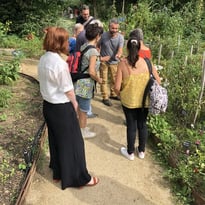 Suivez le jardinier