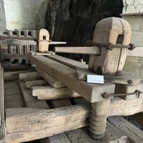 Visite des Caves des Greniers Saint Jean