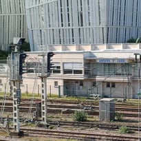 Découvrez le poste d'aiguillage d'Angers