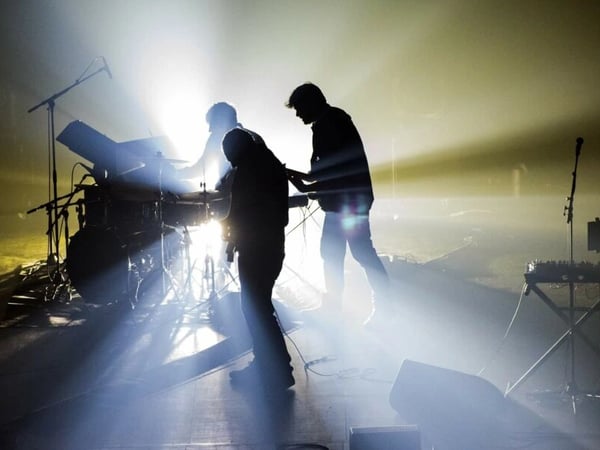 Michel Cloup Duo et Pascal Bouaziz : « À la ligne (chansons d’usine) »