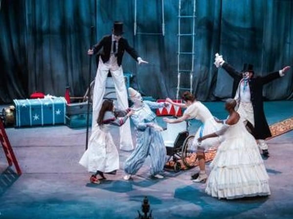 Le Roi se meurt - Eugène Ionesco, Jean Lambert-Wild et Catherine Lefeuvre - Coopérative 326